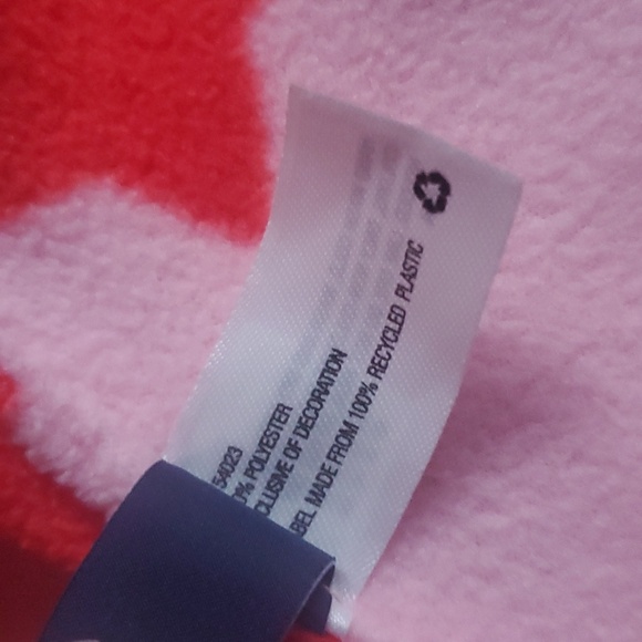 NEW GAP KIDS soft warm fleece 2-piece set hat scarf pink red star pompoms S/M - Picture 10 of 10